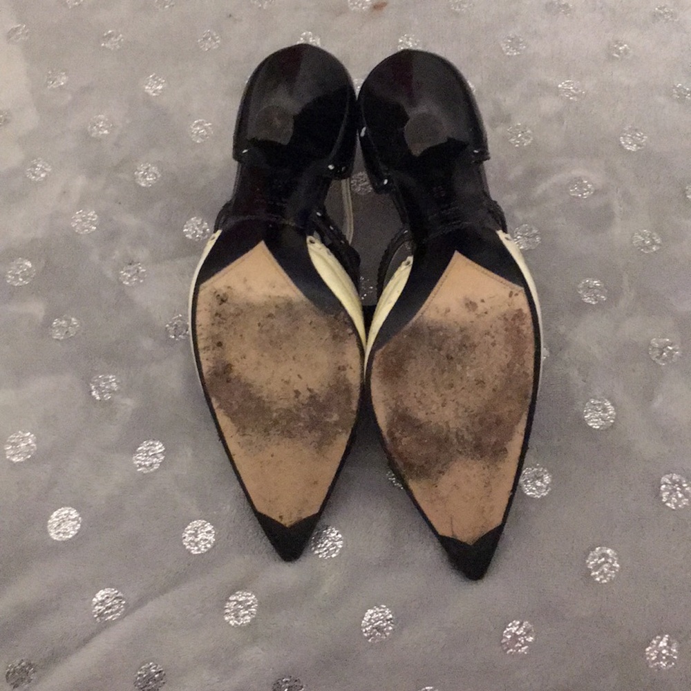 Yves Saint Laurent tuxedo heels - Picture 4 of 6
